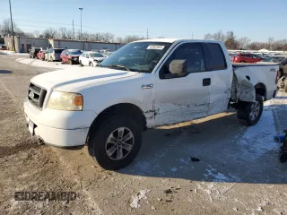 2007 Ford F-150 STX with VIN 1FTRX14W27FB66003, listed as a Copart auction lot 42563555 with 255,302 mi miles and Salvage Title. Bid and sale history available at carsss.com. Image 1.