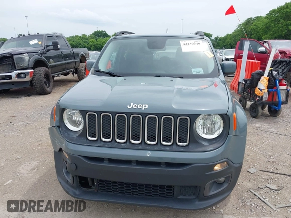 2017 Jeep Renegade Latitude z VIN ZACCJABB4HPF52900, wystawiony jako IAAI lot #42240340 z przebiegiem 110 658 mil mil oraz . Historia ofert i sprzedaży dostępna na DreamBid. Obrazek 12.