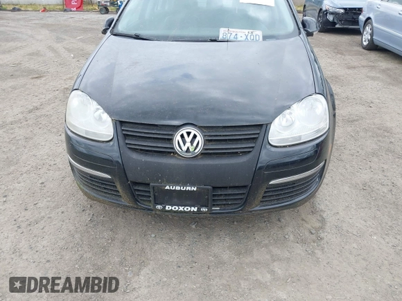 2008 Volkswagen Jetta SE z VIN 3VWRM71K98M091991, wystawiony jako IAAI lot #42550309 z przebiegiem 136 264 mil mil oraz . Historia ofert i sprzedaży dostępna na DreamBid. Obrazek 6.