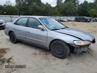 2001 Honda Accord LX with VIN 1HGCG16401A073312, listed as a Copart auction lot 71996444 with 232,315 mi miles and Salvage title. Bid and sale history available at DreamBid. Image 4.