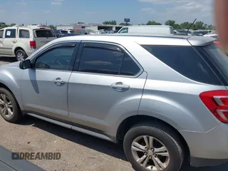 2017 Chevrolet Equinox LS z VIN 2GNALBEK3H1550771, wystawiony jako IAAI lot #42053043 z przebiegiem 117 426 mil mil oraz . Historia ofert i sprzedaży dostępna na DreamBid. Obrazek 14.