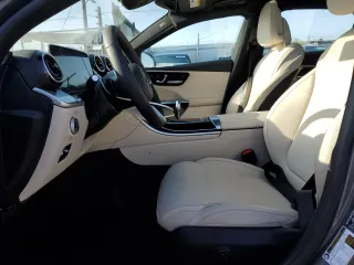 2025 Mercedes-Benz C 300 with VIN W1KAF4GB7SR251684, listed as a Copart auction lot 52391325 with 587 mi miles and Salvage Title. Bid and sale history available at DreamBid. Image 7.