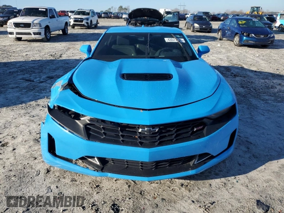 2023 Chevrolet Camaro LT1 with VIN 1G1FF1R77P0114711, listed as a Copart auction lot 43577835 with 35,955 mi miles and Clean Title. Bid and sale history available at DreamBid. Image 5.