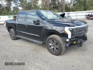 2022 Ford F-150 Lightning Pro z VIN 1FT6W1EV4NWG14041, wystawiony jako Copart lot #85252844 z przebiegiem 31 093 mil mil oraz Szkoda całkowita • Salvage title. Historia ofert i sprzedaży dostępna na DreamBid. Obrazek 4.