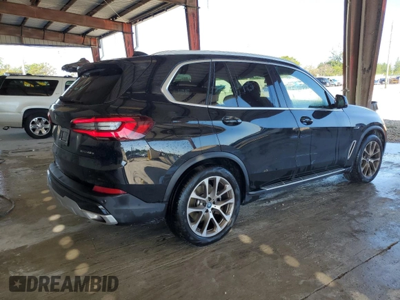 2023 BMW X5 xDrive45e with VIN 5UXTA6C07P9P02202, listed as a Copart auction lot 63972883 with 2,072 mi miles and Clean Title. Bid and sale history available at carsss.com. Image 3.