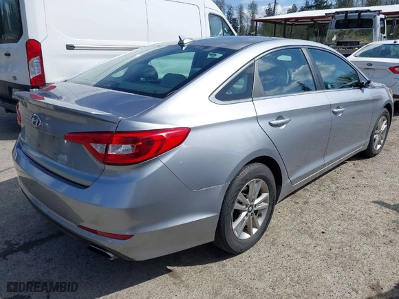 2015 Hyundai Sonata 2.4L SE with VIN 5NPE24AF9FH177166, listed as a IAAI auction lot 41998999 with 165,864 mi miles. Bid and sale history available at carsss.com. Image 4.