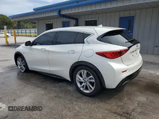 2017 Infiniti QX30 z VIN SJKCH5CP7HA037478, wystawiony jako Copart lot #48226955 z przebiegiem 104 963 mil mil oraz Szkoda całkowita • Salvage title. Historia ofert i sprzedaży dostępna na DreamBid. Obrazek 2.
