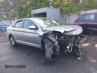 2020 Volkswagen Jetta S z VIN 3VWN57BU4LM028530, wystawiony jako IAAI lot #42526944 z przebiegiem 91 851 mil mil oraz . Historia ofert i sprzedaży dostępna na DreamBid. Obrazek 1.