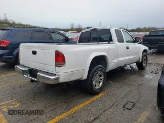 2003 Dodge Dakota SLT with VIN 1D7HL42X33S151165, listed as a Copart auction lot 78040874 with 84,766 mi miles and Salvage Title. Bid and sale history available at carsss.com. Image 3.