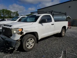 2016 Toyota Tundra with VIN 5TFPW5F12GX511737, listed as a Copart auction lot 52670175 with 238,273 mi miles and Clean title. Bid and sale history available at DreamBid. Image 1.