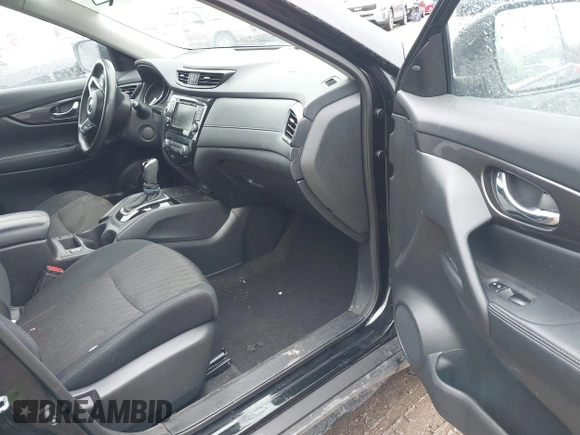 2019 Nissan Rogue SL with VIN 5N1AT2MV8KC823785, listed as a IAAI auction lot 41732018 with 107,449 mi miles and . Bid and sale history available at carsss.com. Image 5.