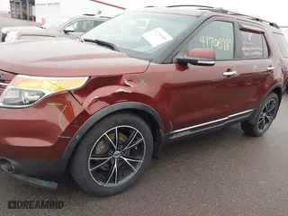 2015 Ford Explorer Limited with VIN 1FM5K8F81FGA20989, listed as a IAAI auction lot 41706989 with 167,152 mi miles. Bid and sale history available at carsss.com. Image 6.