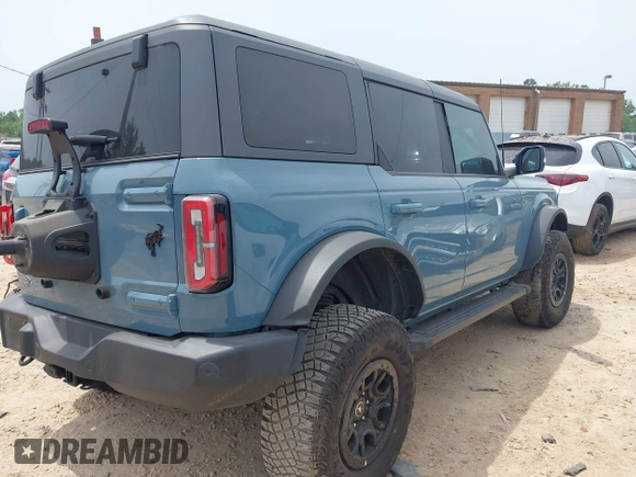 2021 Ford Bronco with VIN 1FMEE5DP5MLA71724, listed as a IAAI auction lot 42286668 with 38,239 mi miles and . Bid and sale history available at DreamBid. Image 4.