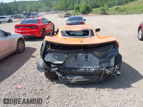 2023 Chevrolet Corvette 1LT z VIN 1G1YA2D42P5116136, wystawiony jako IAAI lot #39475074 z przebiegiem Nie podano mil oraz . Historia ofert i sprzedaży dostępna na DreamBid. Obrazek 16.