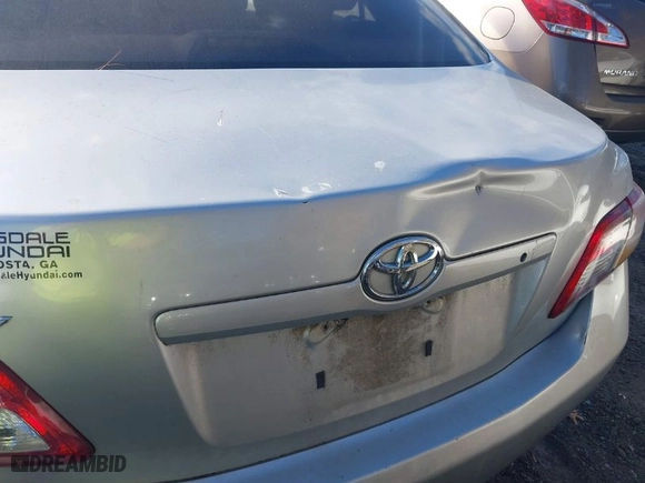 2011 Toyota Camry LE with VIN 4T1BF3EK9BU640802, listed as a IAAI auction lot 40959523 with 308,615 mi miles. Bid and sale history available at carsss.com. Image 14.