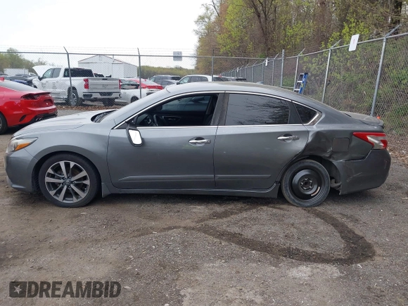 2016 Nissan Altima SR with VIN 1N4AL3AP2GC205455, listed as a IAAI auction lot 42012932 with 98,490 mi miles and . Bid and sale history available at carsss.com. Image 14.