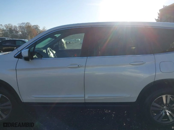 2016 Honda Pilot EX with VIN 5FNYF6H39GB003266, listed as a IAAI auction lot 40682948 with 155,569 mi miles. Bid and sale history available at carsss.com. Image 15.