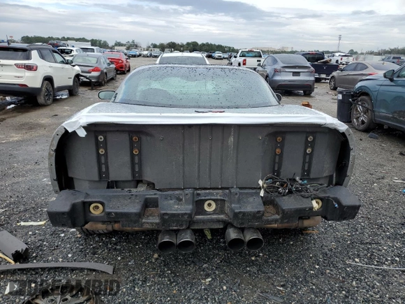 2001 Chevrolet Corvette with VIN 1G1YY22G515129589, listed as a Copart auction lot 46407385 with 31,993 mi miles and Salvage Title. Bid and sale history available at carsss.com. Image 6.