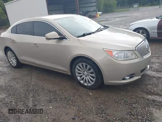 2012 Buick LaCrosse Premium 1 z VIN 1G4GD5E37CF141809, wystawiony jako IAAI lot #42824069 z przebiegiem 141 190 mil mil oraz . Historia ofert i sprzedaży dostępna na DreamBid. Obrazek 1.