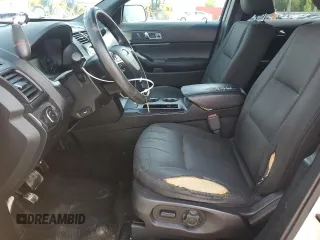 2018 Ford Police Interceptor Utility z VIN 1FM5K8AR0JGA58853, wystawiony jako Copart lot #56120995 z przebiegiem 79 960 mil mil oraz Tytuł czysty. Historia ofert i sprzedaży dostępna na DreamBid. Obrazek 7.