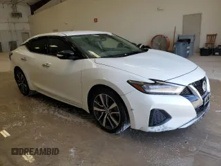 2019 Nissan Maxima SV with VIN 1N4AA6AV6KC382475, listed as a Copart auction lot 49675795 with 84,773 mi miles and Clean Title. Bid and sale history available at DreamBid. Image 4.