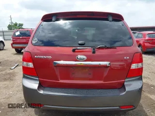 2008 Kia Sorento EX with VIN KNDJC736185826567, listed as a IAAI auction lot 42433294 with 228,432 mi miles and . Bid and sale history available at DreamBid. Image 17.
