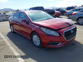 2016 Hyundai Sonata Hybrid SE with VIN KMHE24L18GA038247, listed as a IAAI auction lot 41603106 with 208,891 mi miles. Bid and sale history available at carsss.com. Image 1.