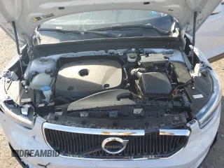 2022 Volvo XC40 Momentum with VIN YV4AC2HK2N2726416, listed as a Copart auction lot 77426764 with 84,997 mi miles and Salvage title. Bid and sale history available at DreamBid. Image 12.