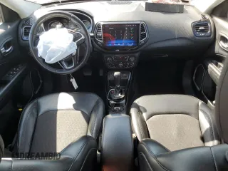 2019 Jeep Compass Altitude with VIN 3C4NJCBB4KT833213, listed as a Copart auction lot 57519955 with 82,738 mi miles and Salvage title. Bid and sale history available at DreamBid. Image 8.