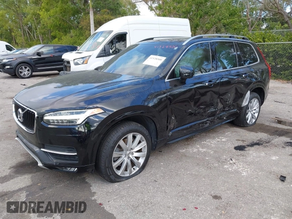 2017 Volvo XC90 Momentum with VIN YV4A22PK7H1110760, listed as a IAAI auction lot 41528500 with 97,610 mi miles. Bid and sale history available at carsss.com. Image 17.