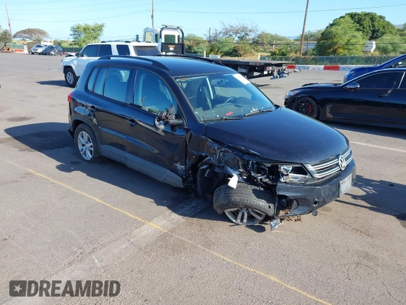 2015 Volkswagen Tiguan S z VIN WVGAV7AX8FW615777, wystawiony jako IAAI lot #42165193 z przebiegiem Nie podano mil oraz . Historia ofert i sprzedaży dostępna na DreamBid. Obrazek 1.