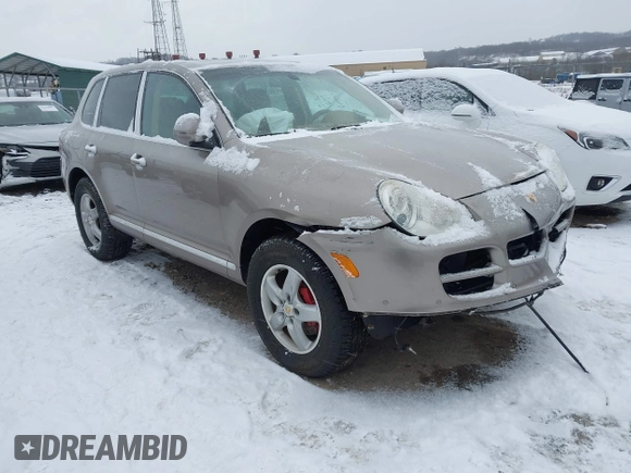 2005 Porsche Cayenne S with VIN WP1AB29P95LA64116, listed as a IAAI auction lot 41258550 with 162,712 mi miles. Bid and sale history available at carsss.com. Image 1.