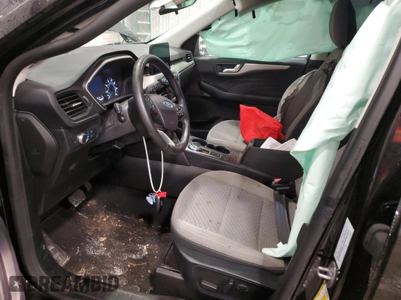 2021 Ford Escape SE with VIN 1FMCU0G67MUB34221, listed as a Copart auction lot 52553385 with 41,074 mi miles and Non Repairable. Bid and sale history available at carsss.com. Image 7.