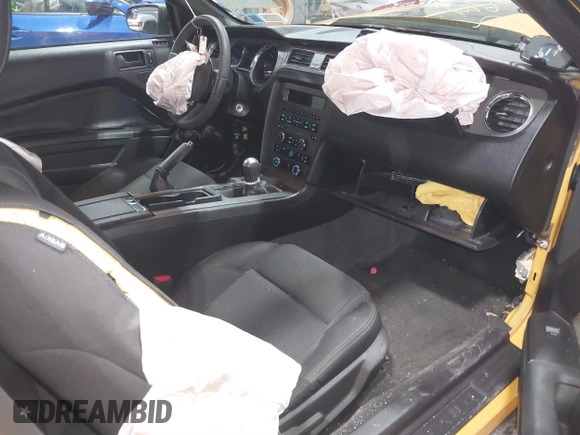 2011 Ford Mustang V6 with VIN 1ZVBP8AM4B5152063, listed as a IAAI auction lot 41556393 with 125,604 mi miles and . Bid and sale history available at carsss.com. Image 5.