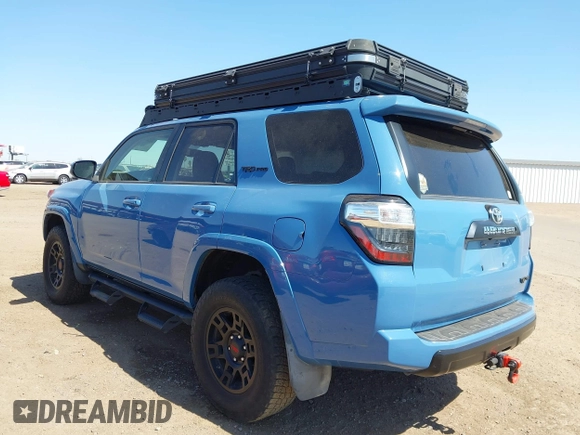2018 Toyota 4Runner SR5 z VIN JTEBU5JR5J5488241, wystawiony jako IAAI lot #41997070 z przebiegiem 68 551 mil mil oraz . Historia ofert i sprzedaży dostępna na DreamBid. Obrazek 3.