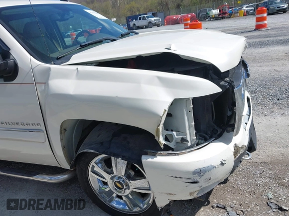 2012 Chevrolet Silverado 1500 LTZ with VIN 3GCPKTE7XCG207494, listed as a IAAI auction lot 42045069 with 304,090 mi miles and . Bid and sale history available at DreamBid. Image 18.