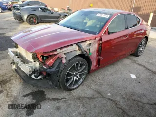 2019 Genesis G70 2.0T Advanced with VIN KMTG44LA0KU031664, listed as a Copart auction lot 82331044 with 34,932 mi miles and Salvage Title. Bid and sale history available at carsss.com. Image 1.