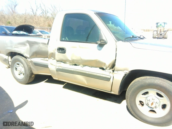 2000 Chevrolet Silverado 1500 with VIN 1GCEC14W6YZ228318, listed as a IAAI auction lot 41609151 with 299,432 mi miles. Bid and sale history available at carsss.com. Image 6.
