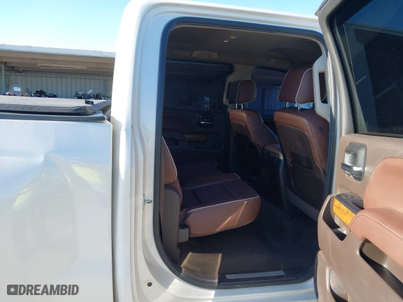 2015 Chevrolet Silverado 1500 High Country with VIN 3GCUKTEC9FG167929, listed as a IAAI auction lot 41668399 with 220,194 mi miles. Bid and sale history available at carsss.com. Image 8.