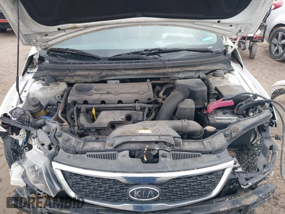 2012 Kia Forte EX with VIN KNAFU4A20C5624617, listed as a IAAI auction lot 41918511 with 120,152 mi miles. Bid and sale history available at carsss.com. Image 10.
