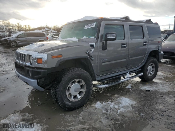2008 Hummer H2 SUV with VIN 5GRGN23808H107414, listed as a Copart auction lot 81825854 with 250,205 mi miles and Salvage Title. Bid and sale history available at carsss.com. Image 1.
