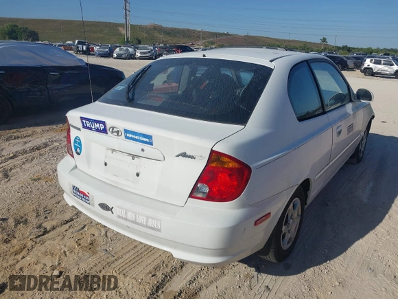 2005 Hyundai Accent GLS с VIN KMHCG35C95U344810, выставлен на аукционе IAAI как лот 41759016 с пробегом 118 202 миль миль и . История ставок и продаж доступна на DreamBid. Изображение 4.