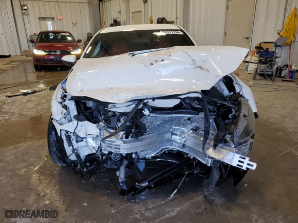 2019 Honda Civic Type R Touring with VIN SHHFK8G74KU201246, listed as a Copart auction lot 82311324 with 38,132 mi miles and Salvage Title. Bid and sale history available at carsss.com. Image 5.