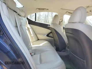 2009 Lexus IS 250 z VIN JTHCK262X95033551, wystawiony jako Copart lot #55678975 z przebiegiem 268 171 mil mil oraz Czysty tytuł • Clean title. Historia ofert i sprzedaży dostępna na DreamBid. Obrazek 10.