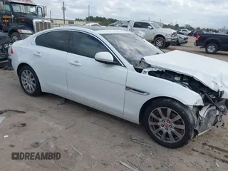 2019 Jaguar XE 25t with VIN SAJAR4FX3KCP47620, listed as a IAAI auction lot 41502224 with 78,767 mi miles. Bid and sale history available at carsss.com. Image 1.