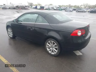 2010 Volkswagen Eos Komfort с VIN WVWBA7AH2AV020306, выставлен на аукционе IAAI как лот 42066892 с пробегом 180 841 миль миль и . История ставок и продаж доступна на DreamBid. Изображение 3.
