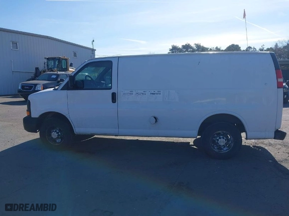 2012 Chevrolet Express Cargo Van with VIN 1GCWGFCA1C1156995, listed as a IAAI auction lot 36881076 with 212,274 mi miles. Bid and sale history available at carsss.com. Image 14.