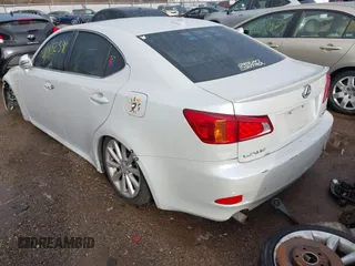 2009 Lexus IS with VIN JTHCK262295032037, listed as a IAAI auction lot 41883903 with 232,757 mi miles. Bid and sale history available at carsss.com. Image 3.