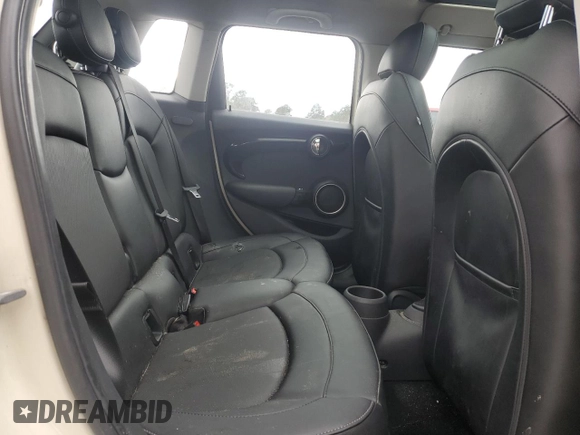 2015 MINI Hardtop 4 Door S z VIN WMWXU3C57FT892067, wystawiony jako Copart lot #46987555 z przebiegiem 66 235 mil mil oraz Szkoda całkowita • Salvage title. Historia ofert i sprzedaży dostępna na DreamBid. Obrazek 10.