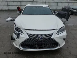 2021 Lexus ES with VIN 58ACA1C11MU012343, listed as a Copart auction lot 43613565 with 41,160 mi miles and Salvage Title. Bid and sale history available at carsss.com. Image 5.